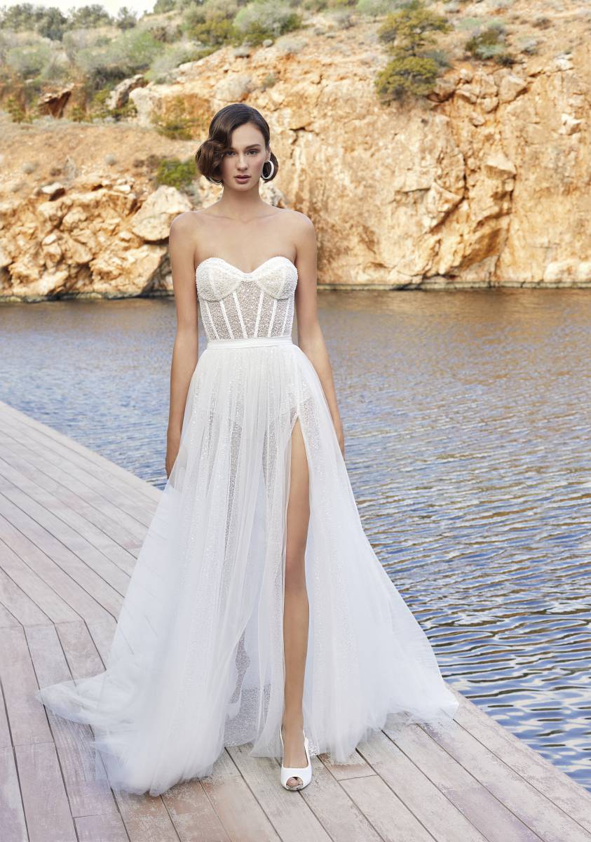 Style T217 – SK13 från Demetrios i a-line, separate skirt, separate top stil brudklänning