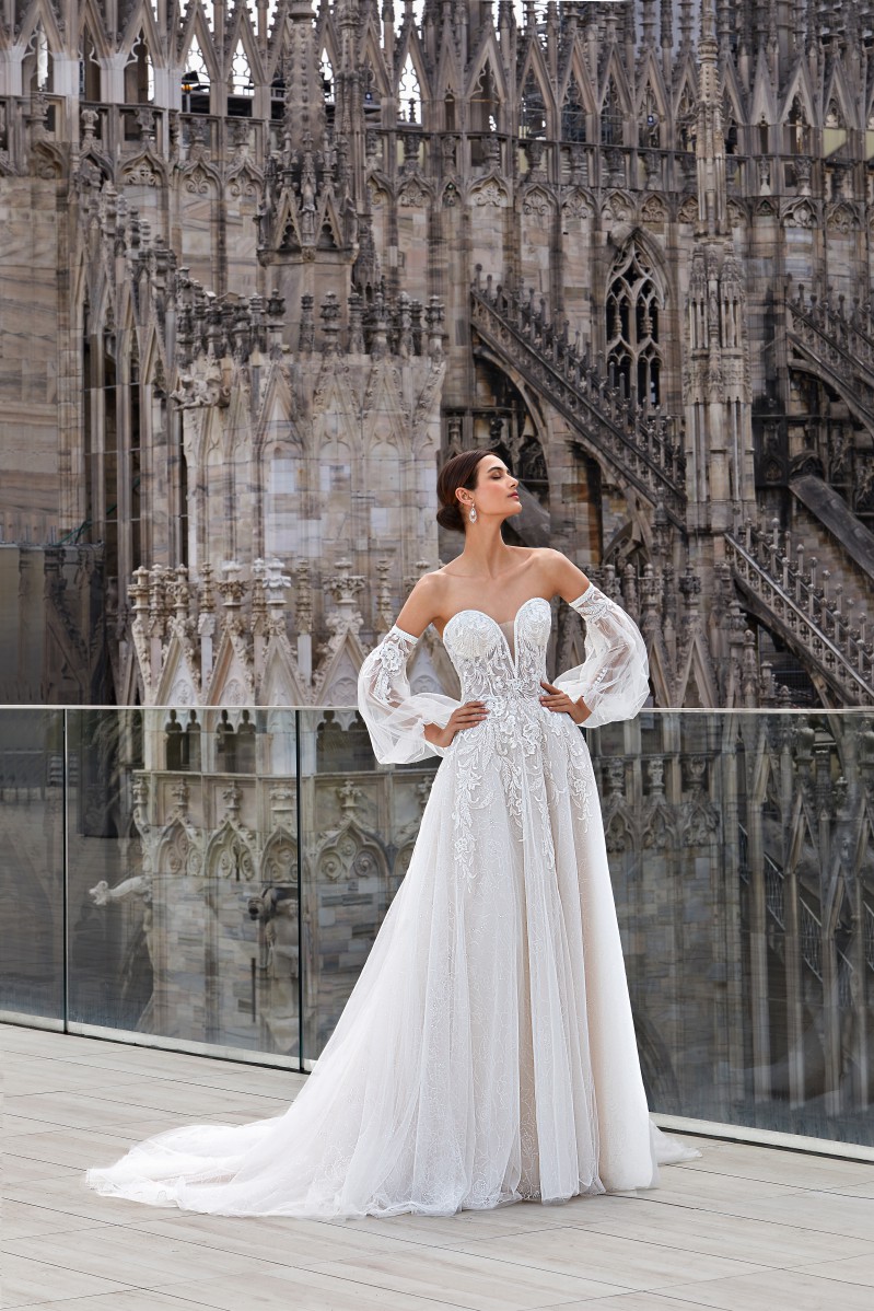 Style 1135 från Demetrios i a-line stil brudklänning