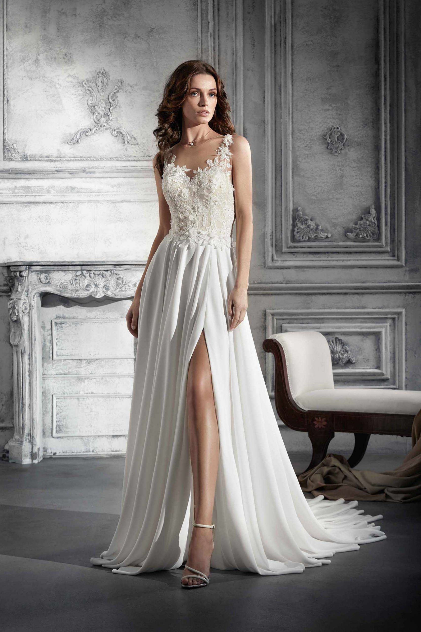 Style 795 från Demetrios i a-line stil brudklänning