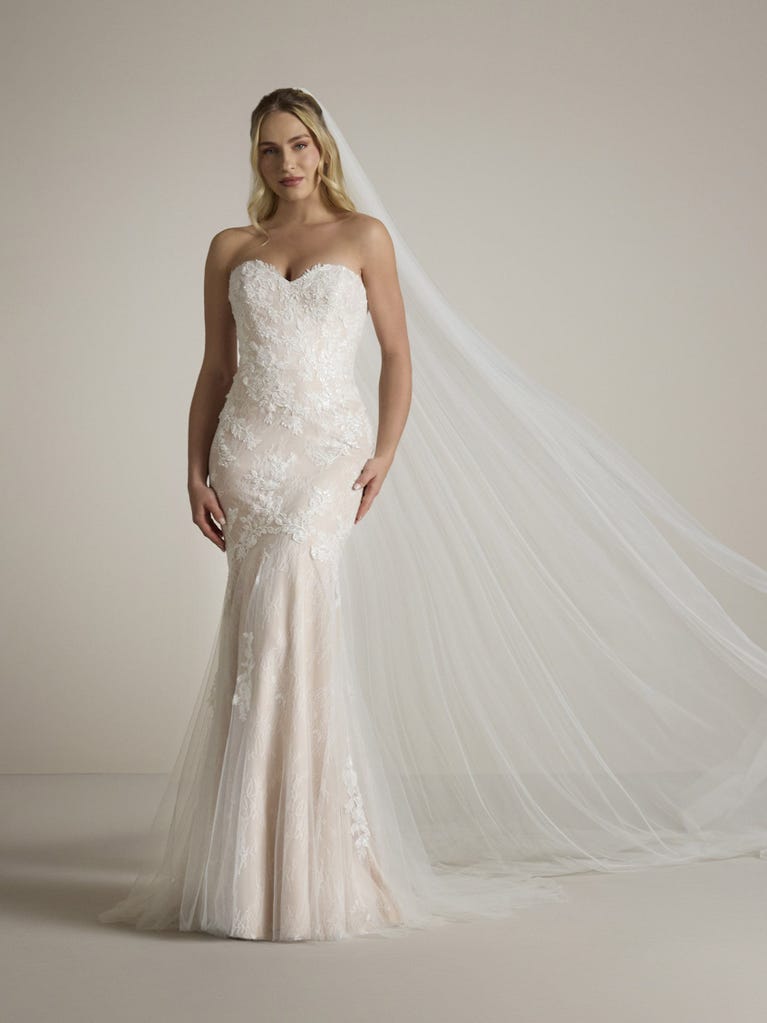 NIORUN från Ladybird i Mermaid stil brudklänning