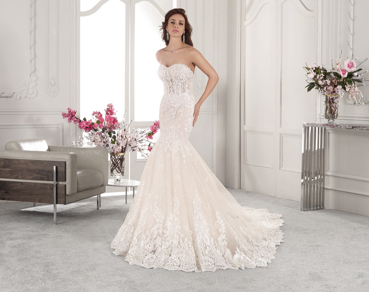 Style 862 från Demetrios i flared stil brudklänning