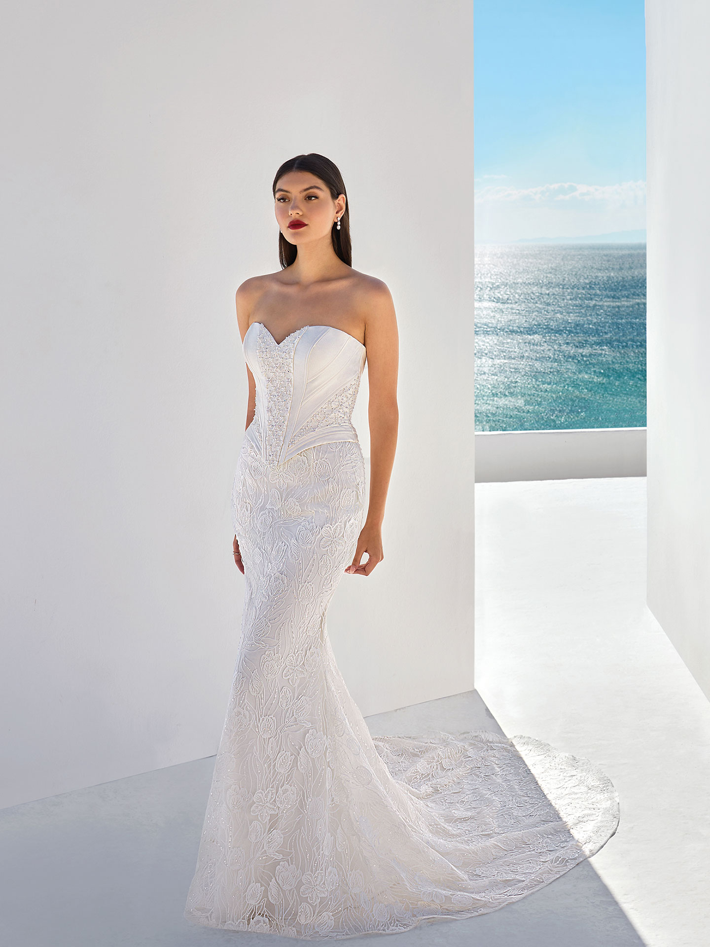 Style SK39 från Demetrios i mermaid, separate skirt stil brudklänning