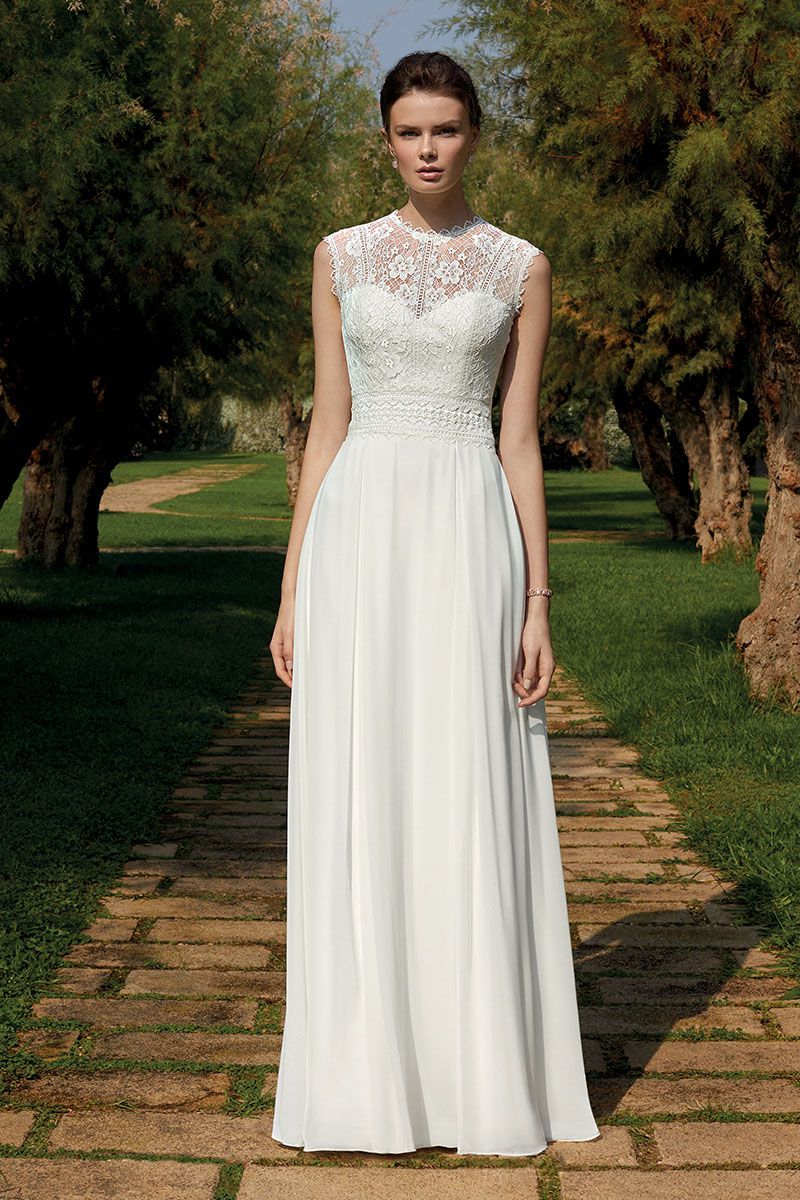 Style – DR344 från Demetrios i a-line stil brudklänning