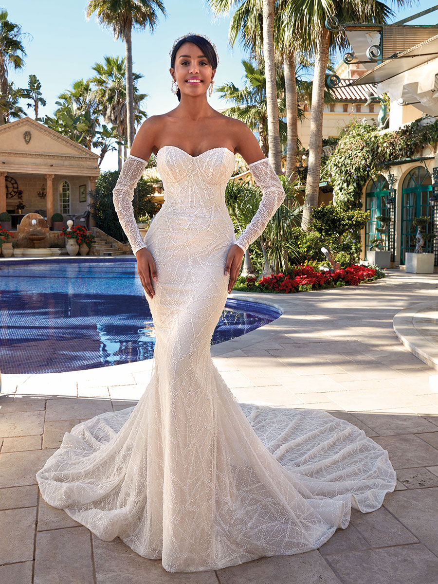 Style 1248 från Demetrios i flared stil brudklänning