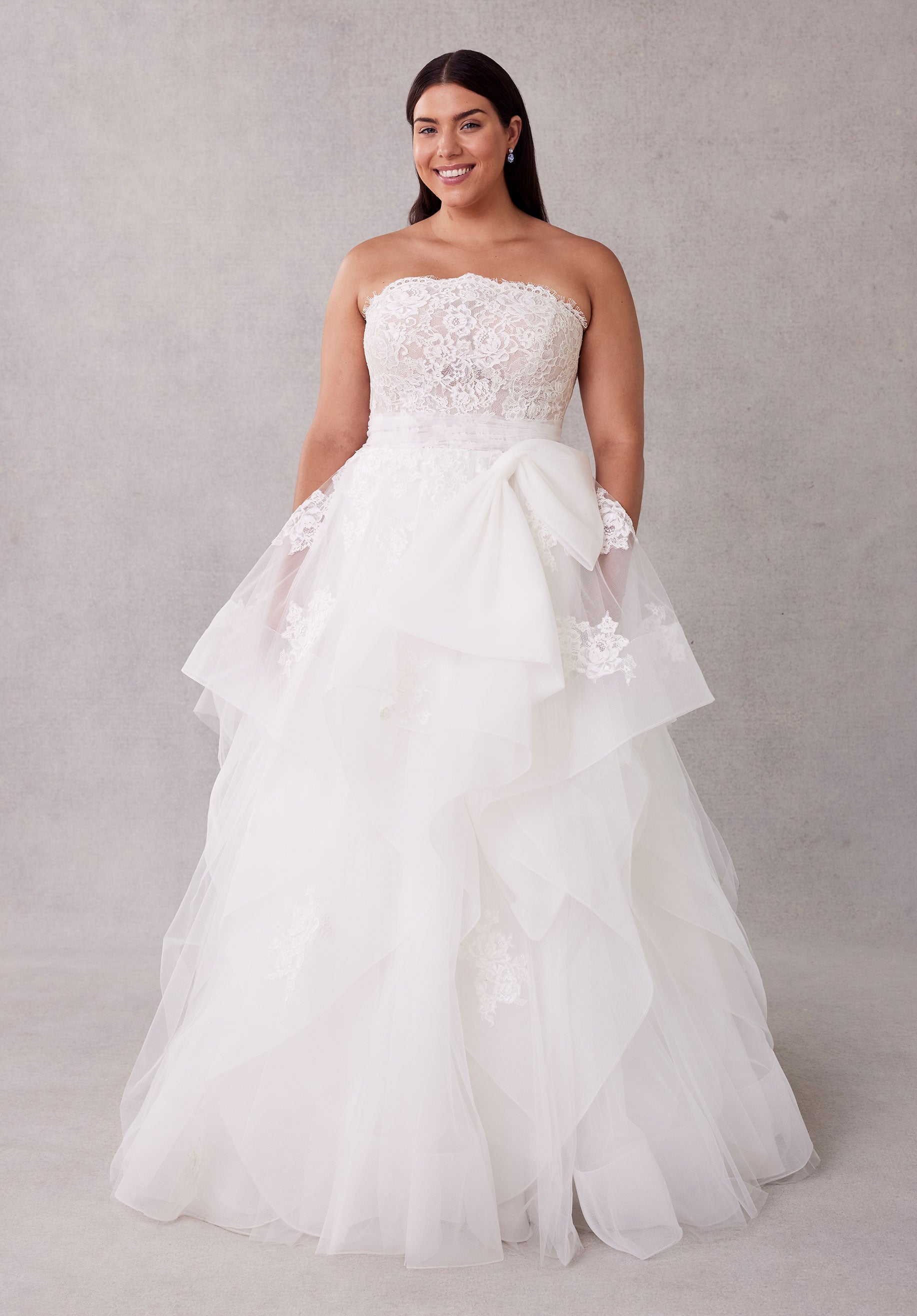 Santina från Morilee i ball gown stil brudklänning