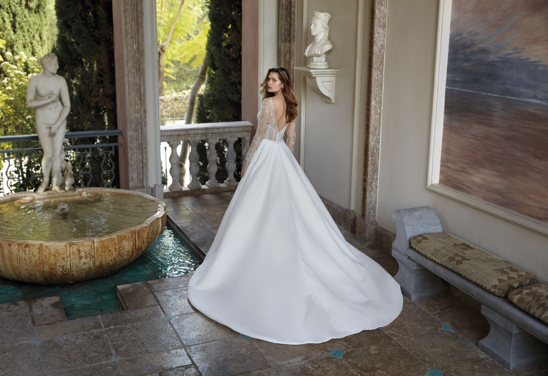 Style 1189 från Demetrios i a-line stil brudklänning