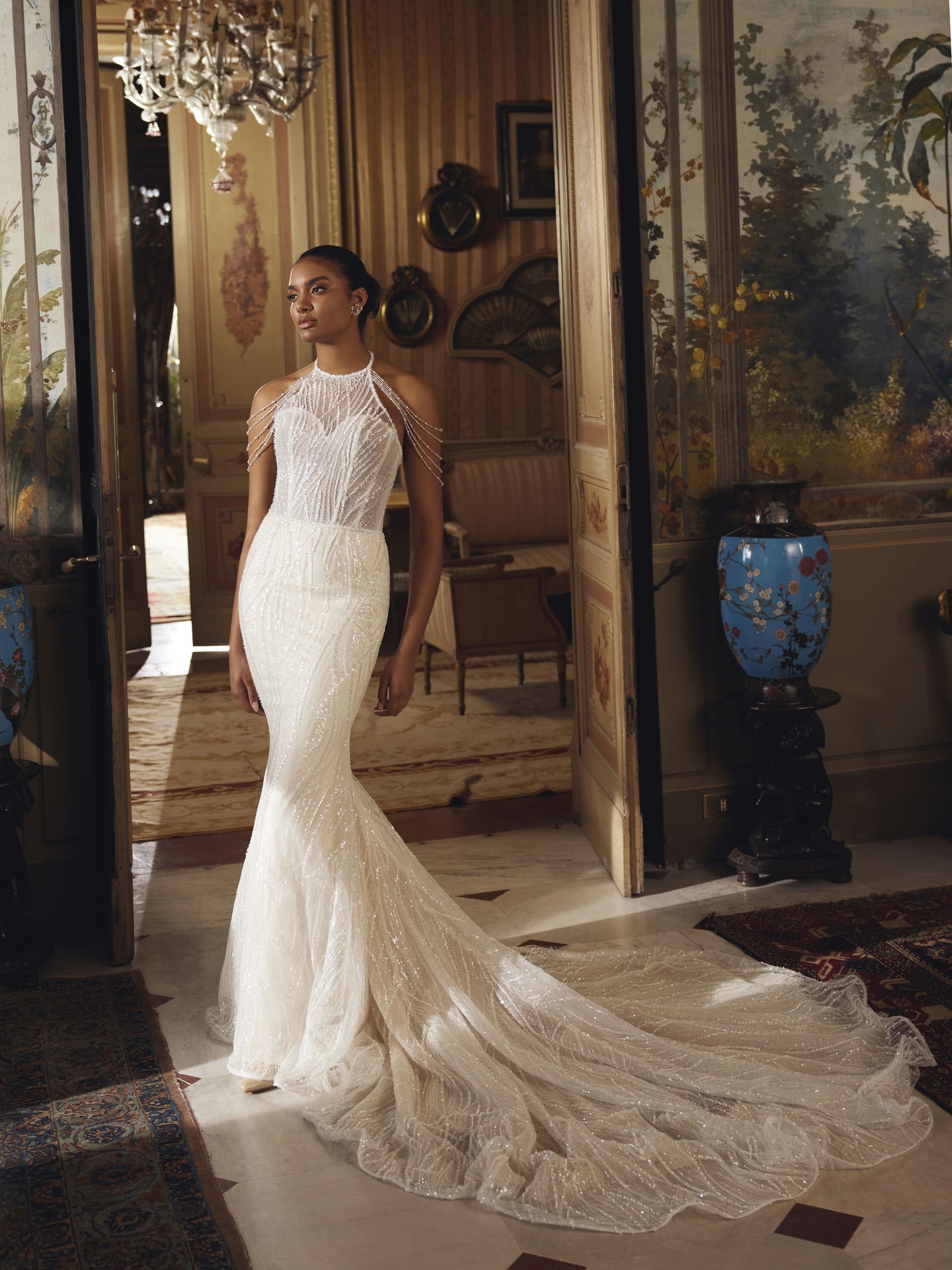 Style 1314 från Demetrios i flared stil brudklänning
