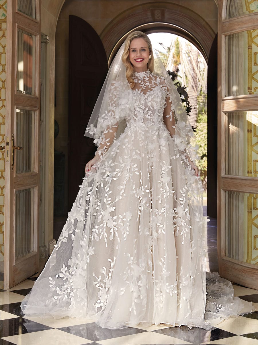 Style 1246 från Demetrios i a-line stil brudklänning